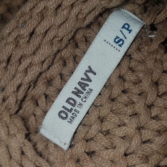 Old navy Top - Picture 3 of 10